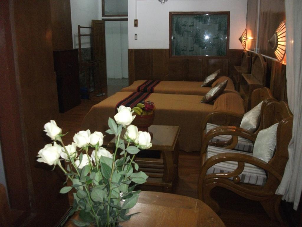 Mingalar Inn Inle Lake Zewnętrze zdjęcie