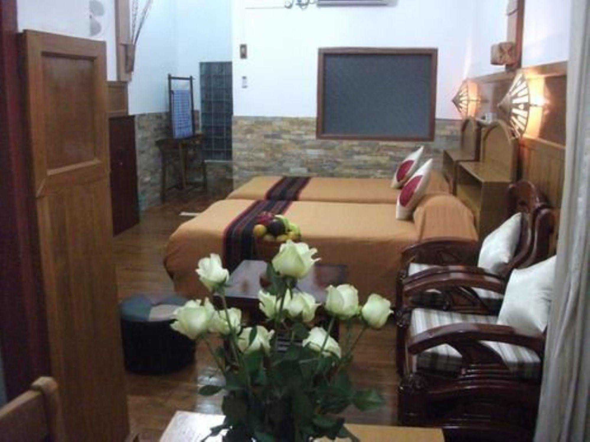 Mingalar Inn Inle Lake Zewnętrze zdjęcie